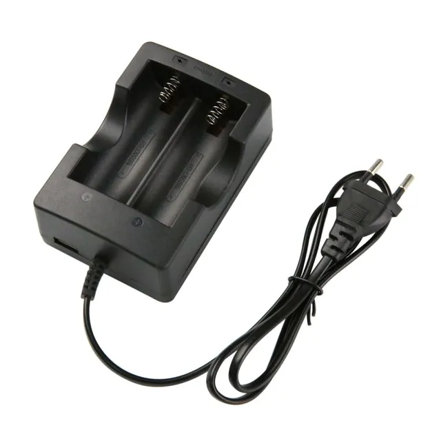 Ladegerät für 2x 18650 Lithium-Batterien 3.6V / 3.7V / 4.2V